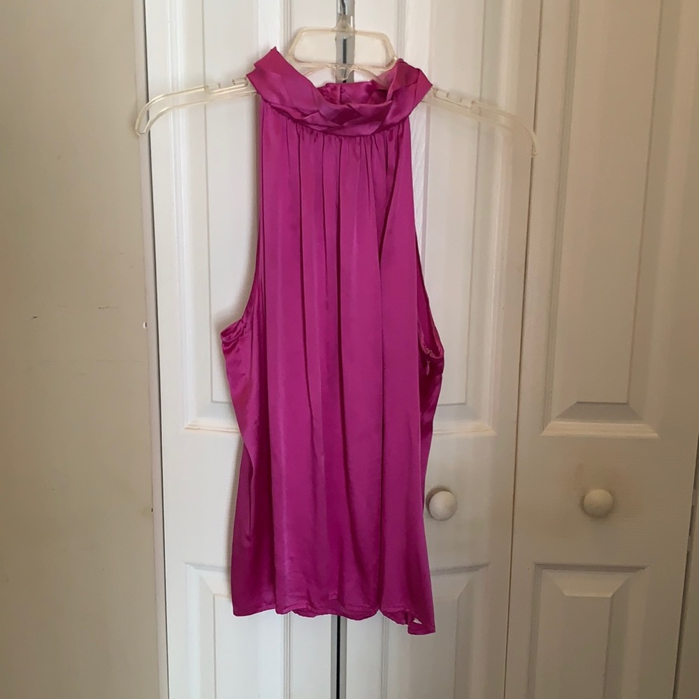 Beautiful 100% silk tunic top, gorgeous pink! Length of top is 24 inches